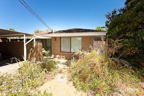 15a Currajong Cres, Craigie, WA 6025