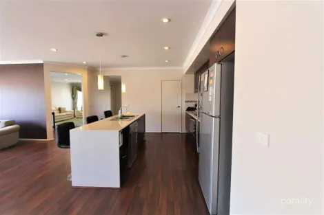 Property photo of 18 Gumview Road Lyndhurst VIC 3975