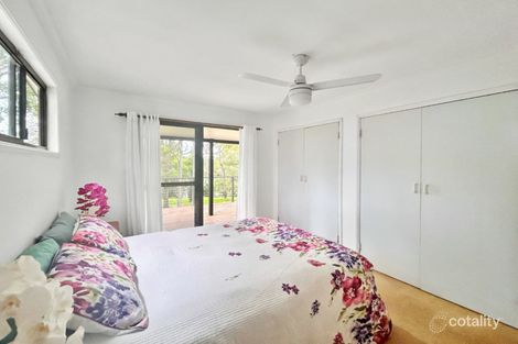 Property photo of 8-10 Cliff Terrace Macleay Island QLD 4184