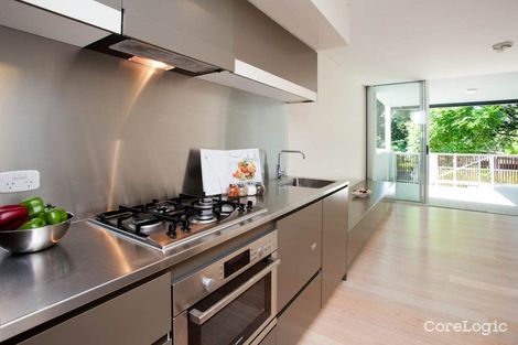 Property photo of 8/10 Dowse Street Paddington QLD 4064