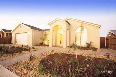 Property photo of 10 Treasury Place Taylors Hill VIC 3037