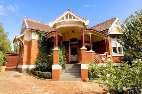 Property photo of 14 Lambert Road Toorak VIC 3142