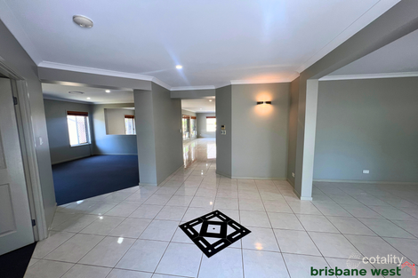 Property photo of 115 Bozzato Place Kenmore QLD 4069