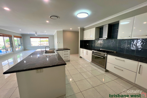 Property photo of 115 Bozzato Place Kenmore QLD 4069