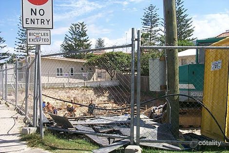 4 Francis St, Mermaid Beach, QLD 4218
