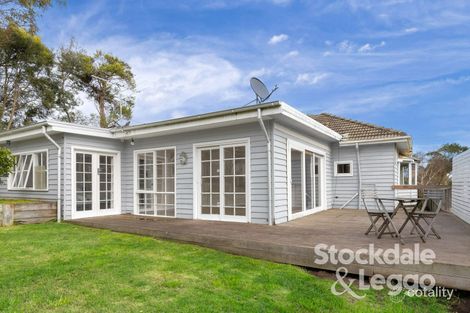 Property photo of 9 Anelida Street Rye VIC 3941