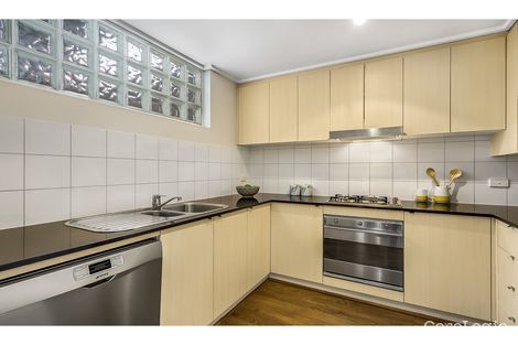 Property photo of 4/200 Bay Street Port Melbourne VIC 3207