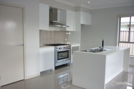 Property photo of 168 Lakeside Parade Jordan Springs NSW 2747