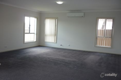 Property photo of 168 Lakeside Parade Jordan Springs NSW 2747