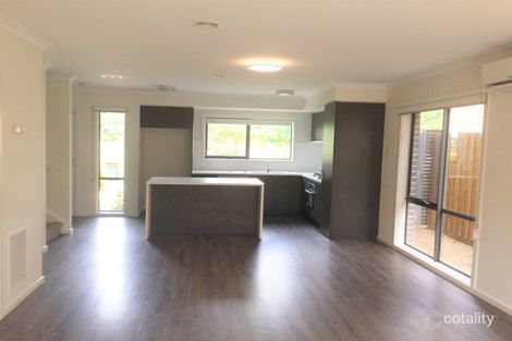 Property photo of 5 Erinbank Crescent Westmeadows VIC 3049