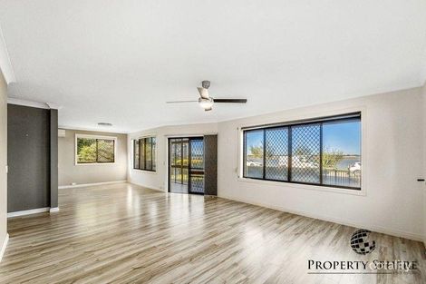 Property photo of 1/254 Marine Parade Labrador QLD 4215