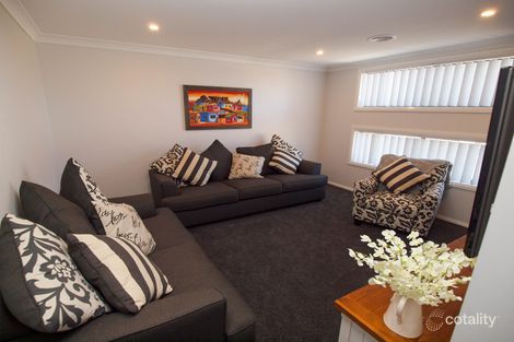 Property photo of 33 Glasson Drive Orange NSW 2800