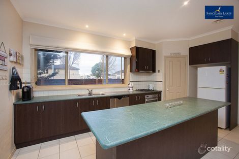 Property photo of 11 Manhattan Close Point Cook VIC 3030