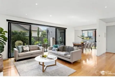 6 Jaffna Pl, Springvale South, VIC 3172