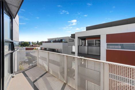 Property photo of 307/175 Kangaroo Road Hughesdale VIC 3166