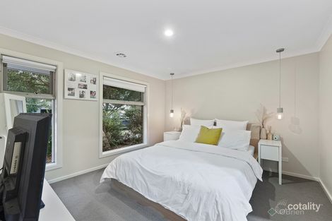 Property photo of 28 Jupiter Crescent Cranbourne West VIC 3977