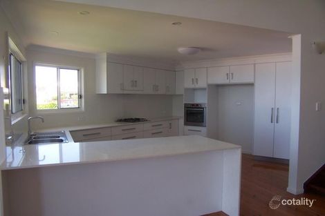 Property photo of 20 Tabor Drive Lammermoor QLD 4703