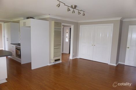 Property photo of 11 Alan Ridley Place Orange NSW 2800