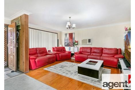 Property photo of 17 Bellini Place St Clair NSW 2759