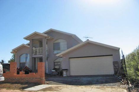 39 Whiteley Pde, Taylors Lakes, VIC 3038