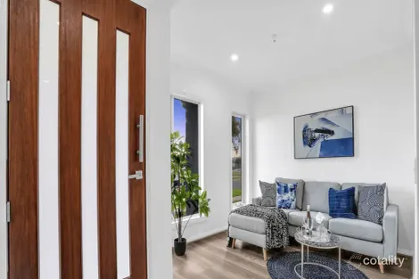 Property photo of 44 Neroli Crescent Truganina VIC 3029