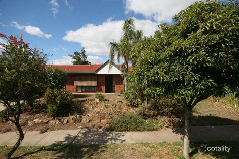 32 Burgoyne Dr, Old Reynella, SA 5161