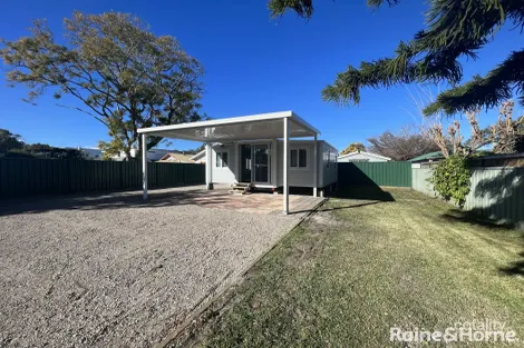 95 Lake St, Blackalls Park, NSW 2283