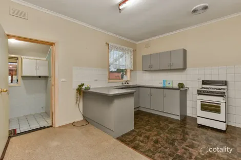 Property photo of 22 Newton Crescent Mount Gambier SA 5290