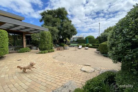 Property photo of 1A Hume Road Caulfield North VIC 3161