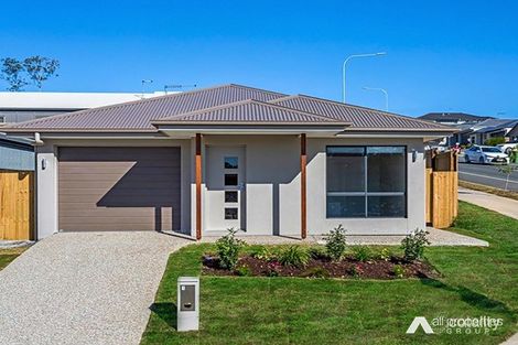 Property photo of 1 Stanicki Circuit Bellbird Park QLD 4300