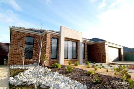 31 Faversham Ave, Lake Gardens, VIC 3355