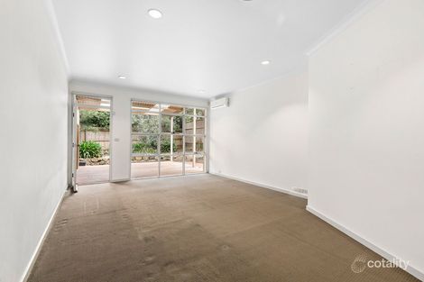 Property photo of 2/805 Toorak Road Hawthorn East VIC 3123