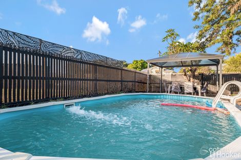 Property photo of 1 Tung Yeen Street Park Avenue QLD 4701
