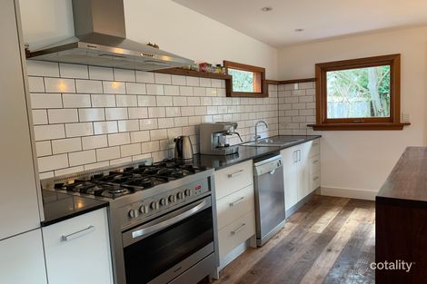 Property photo of 2 Gardiner Crescent Blackheath NSW 2785