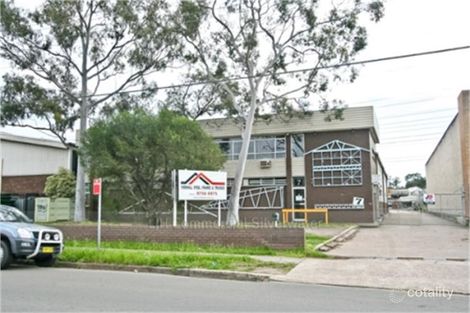 7 Long St, Smithfield, NSW 2164