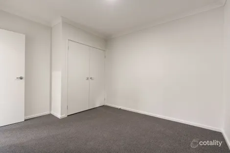 Property photo of 2 Moonstone Road Donnybrook VIC 3064