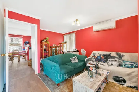 Property photo of 10 Pine Court Collie WA 6225