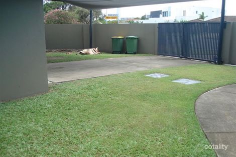 Property photo of 51 Sunshine Boulevard Broadbeach Waters QLD 4218