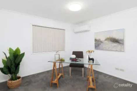 Property photo of 20 Daffodil Crescent Calamvale QLD 4116