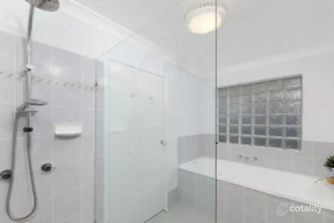 Property photo of 20 Daffodil Crescent Calamvale QLD 4116