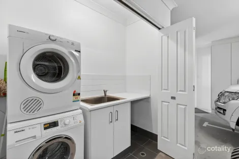 Property photo of 3 Blanche Parade Hindmarsh Island SA 5214