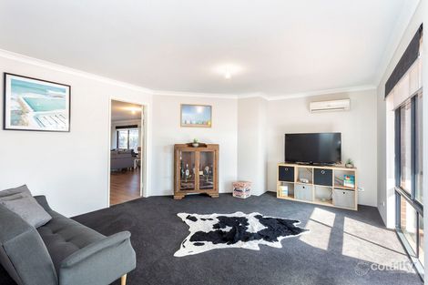 Property photo of 25 Larrawa Circle Ellenbrook WA 6069