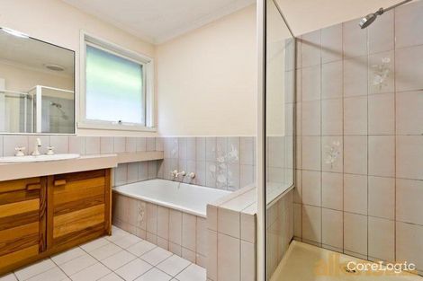 Property photo of 3 The Mews Wantirna VIC 3152