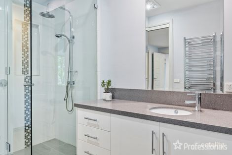 Property photo of 41 Hanson Road Wallan VIC 3756