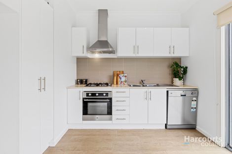 Property photo of 1 Kai Close Caroline Springs VIC 3023