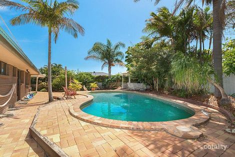 Property photo of 5 Flinders Court Paradise Point QLD 4216