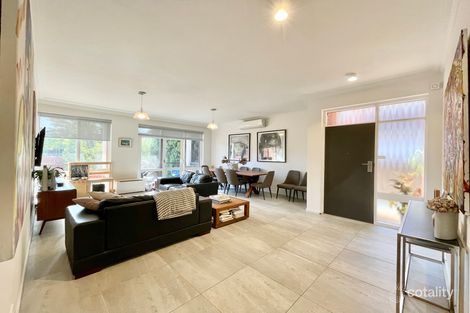 Property photo of 1/5 Milburn Grove St Kilda East VIC 3183