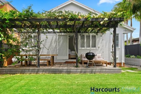 33 Surf St, Mermaid Beach, QLD 4218