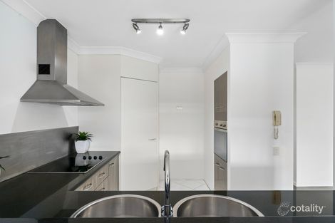 Property photo of 24/19 Monaco Street Surfers Paradise QLD 4217