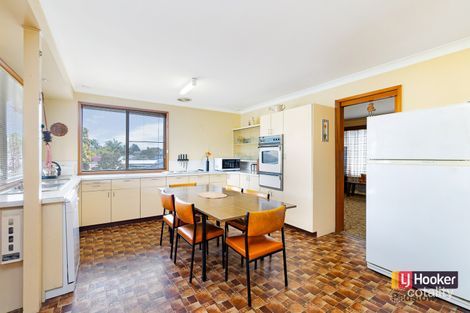 Property photo of 8 Lille Place Milperra NSW 2214